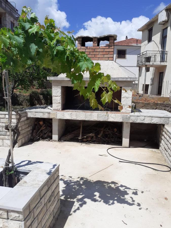 Apartmani Miletić Jelsa  Dış mekan fotoğraf