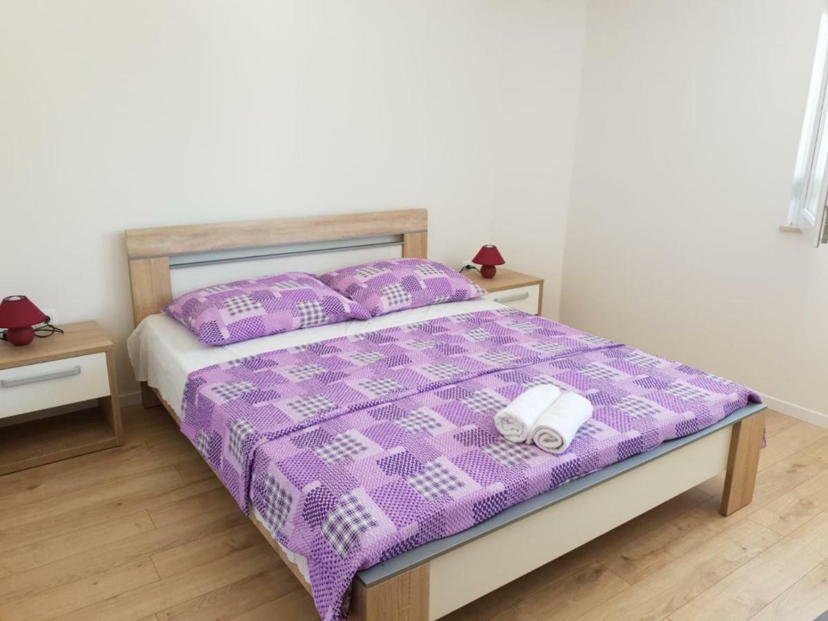 Apartmani Miletić Jelsa  Dış mekan fotoğraf